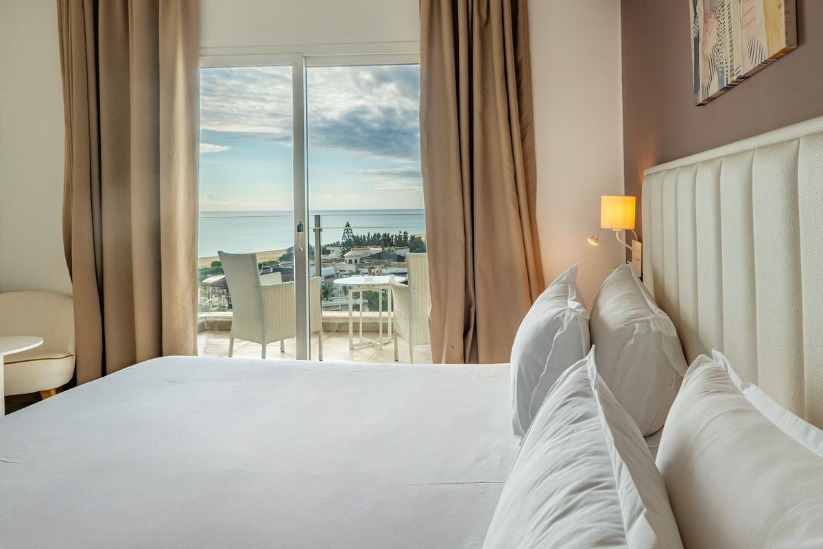 Hotel Golden Tulip President